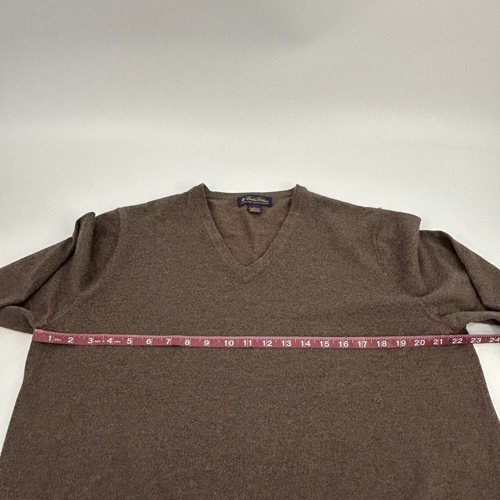 Brooks Brothers Sweater Mens L Brown V-Neck Extra Fine Italian Merino Wool Knit - Picture 5 of 8